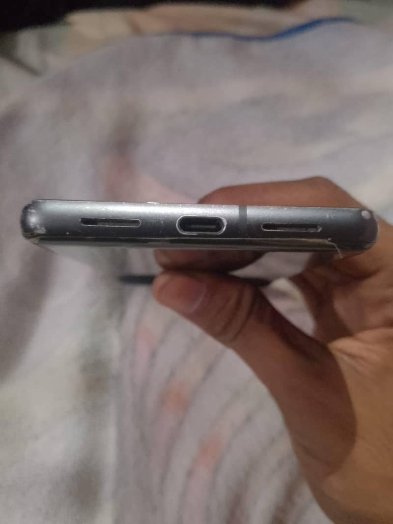 Google Pixel 7 5
