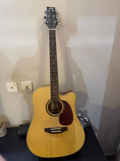 just like new one, Guitar available. only serious buyers contact