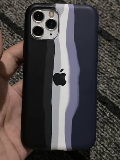 11pro 10by9 256gb.