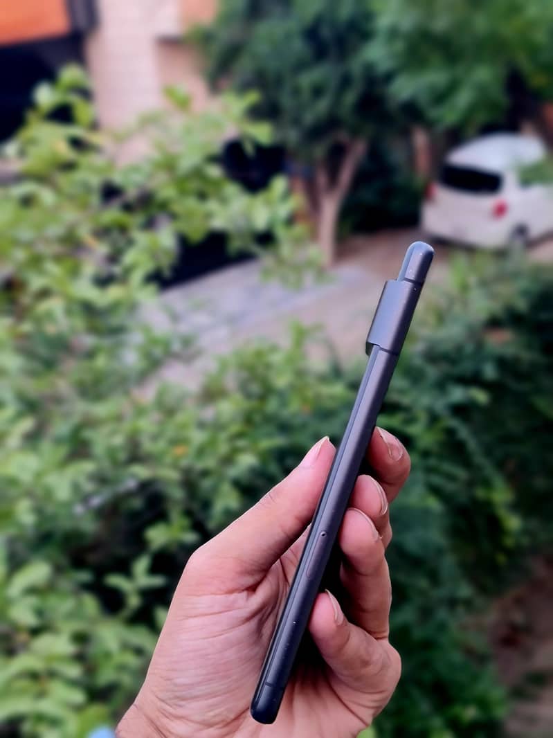 Google Pixel 7 5