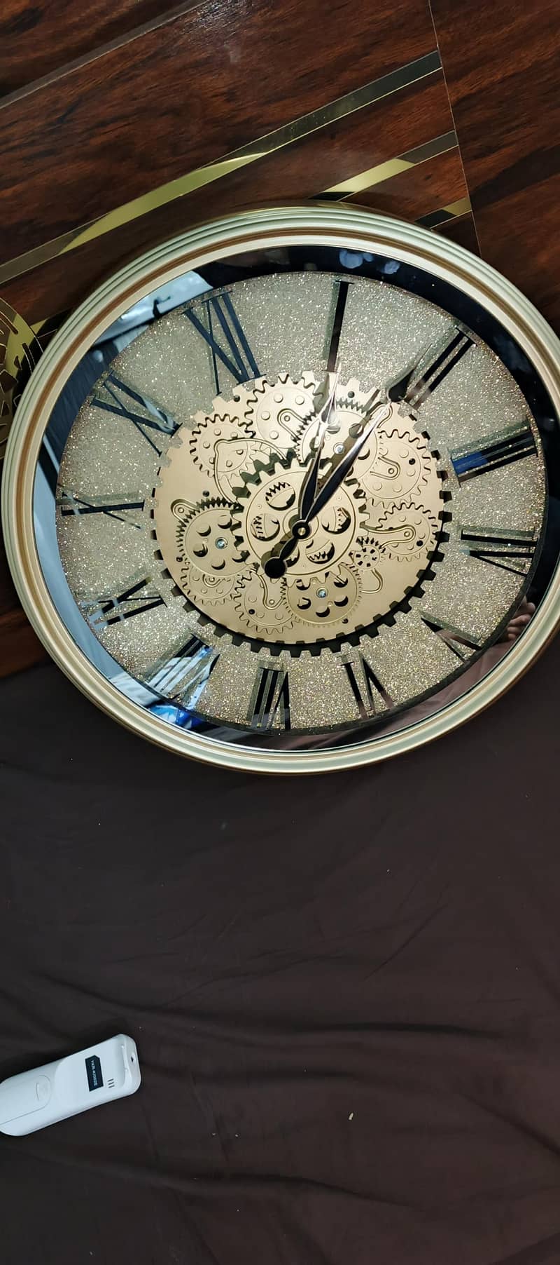 wall clock 4