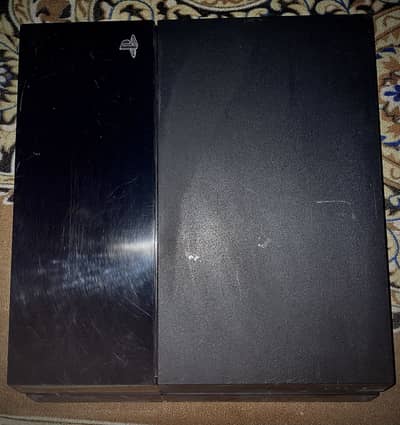 PS4 (Standard Edition) Ultra Clean Console, 100% Working, Urgent Sell