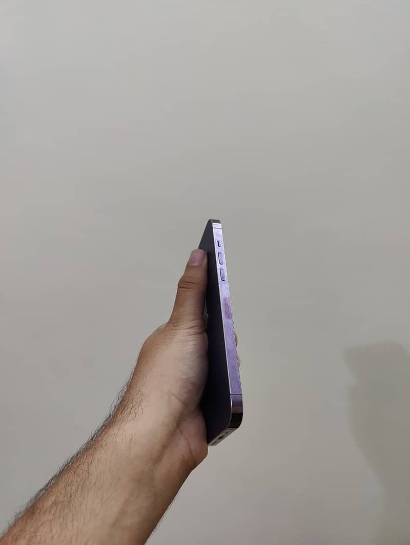 iPhone 14 Pro Max 3