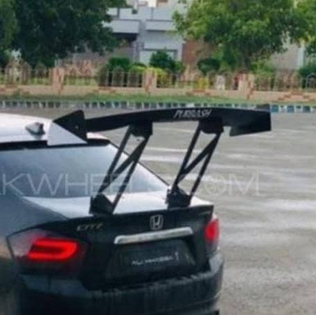 Gt spoiler wing 1
