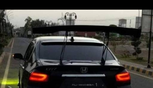 Gt spoiler wing 2