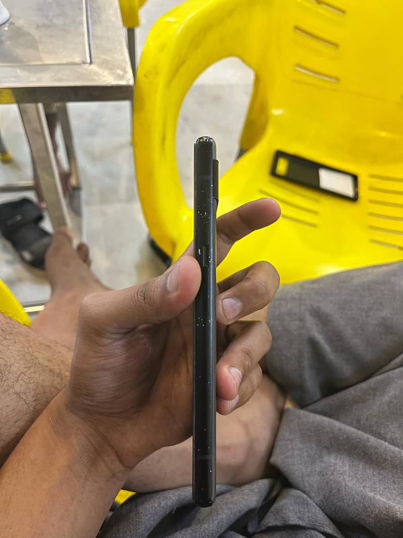 Google Pixel 6a 4