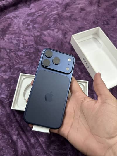 17 Pro 512gb NON PTA Factory Unlocked