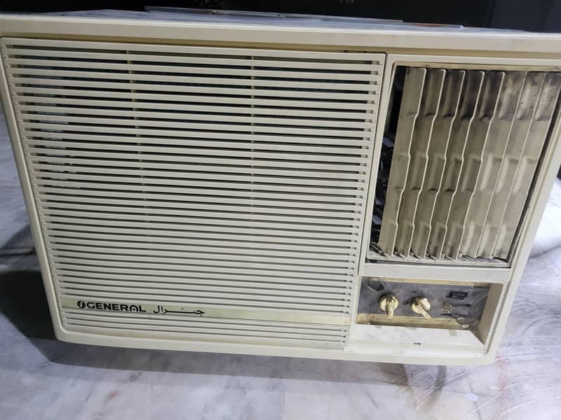 General window AC 2