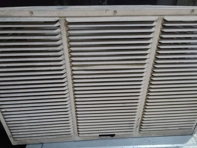 General window AC 5