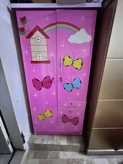 9/10 in good condition wardrobe