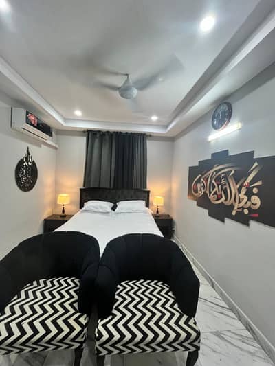Per day studio apartment available