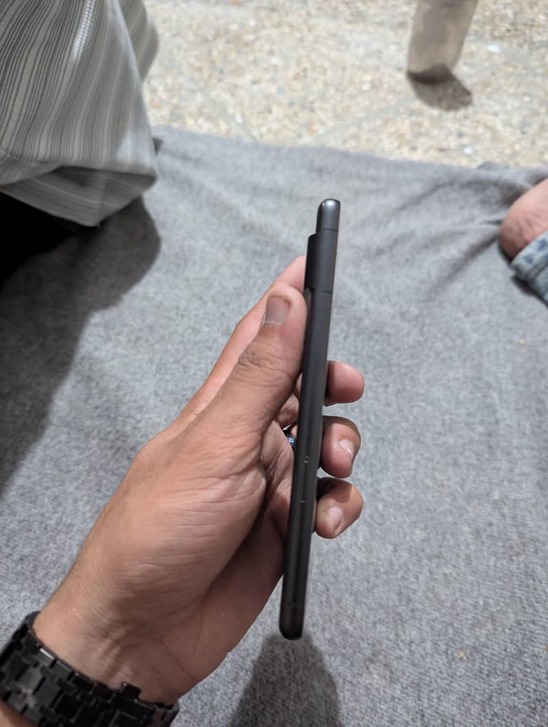 Google Pixel 7 3