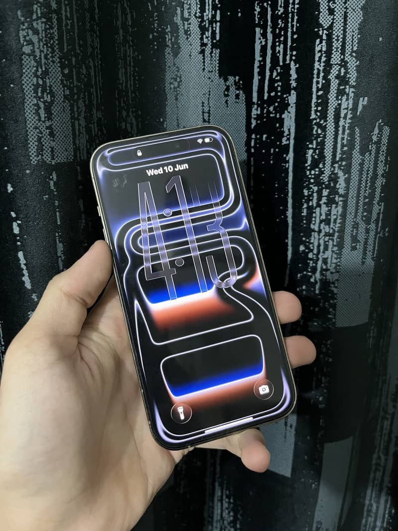 Apple iPhone 14 Pro 2