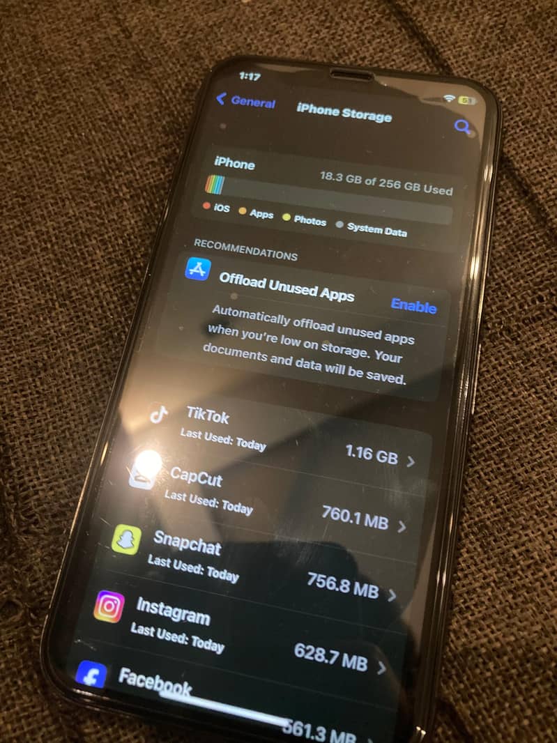 Apple iPhone X 0