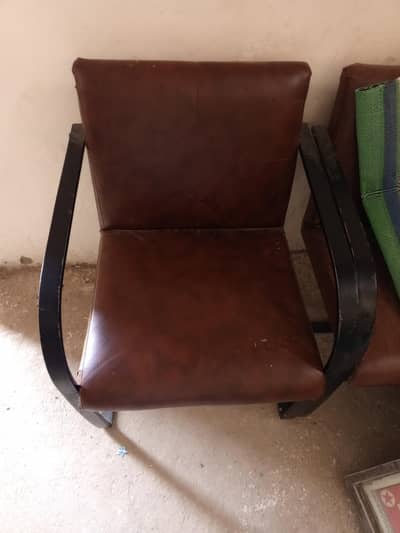 2 customer chairs