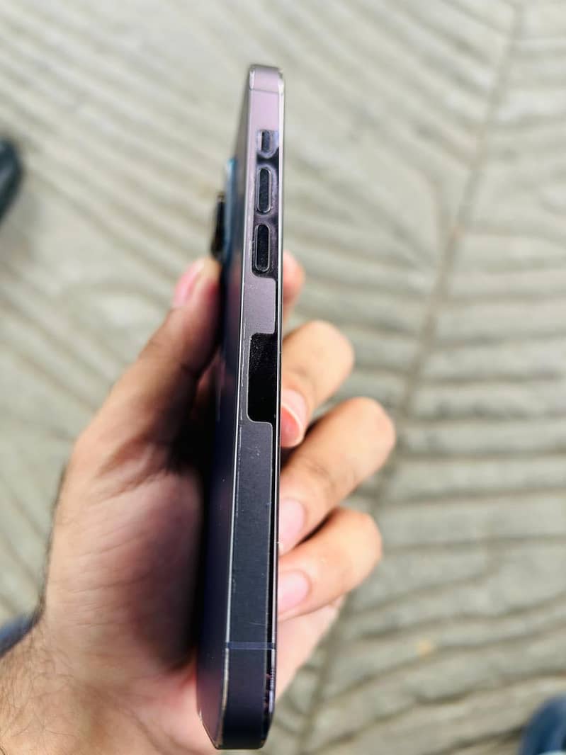 Apple iPhone 14 Pro 5