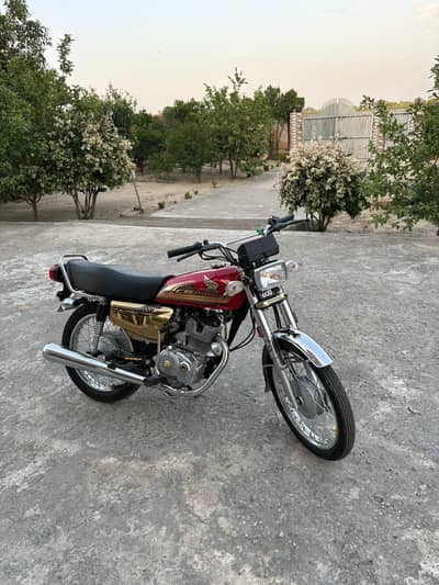 Honda cg 125 gold edition like brand new