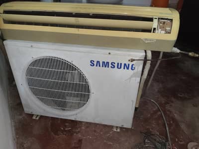 2 ton Ac Samsung urgent for sale