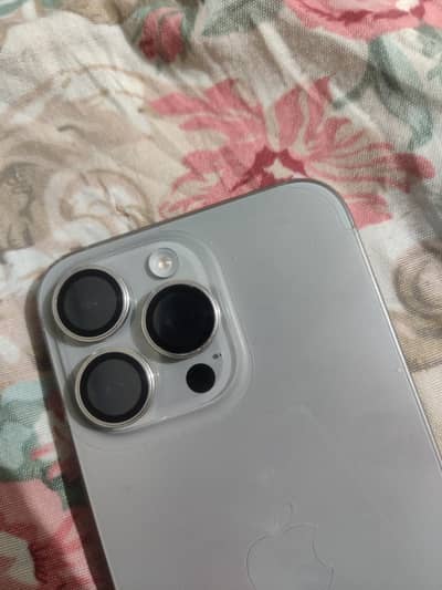 Apple iPhone 15 Pro Max JV
