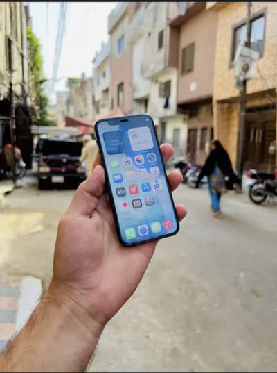 Apple iPhone 12 mini WhatsApp number 03229061387