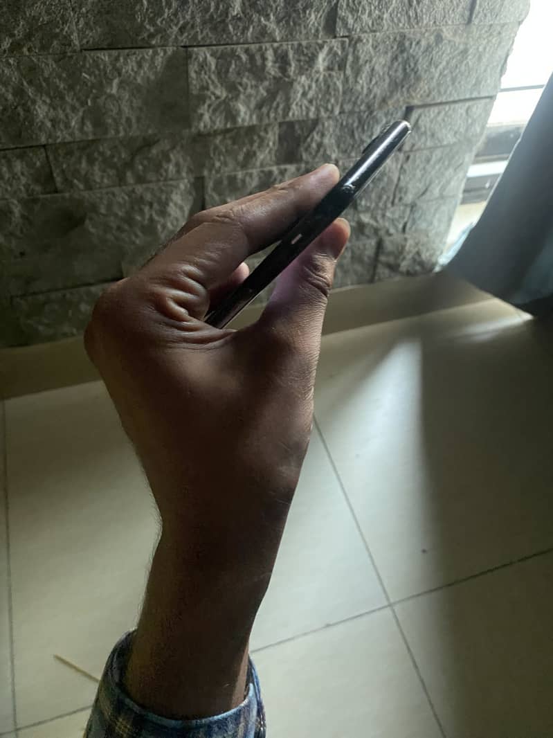 Apple iPhone 7 Plus 4