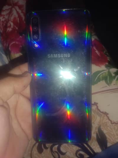 Samsung Mobile A70