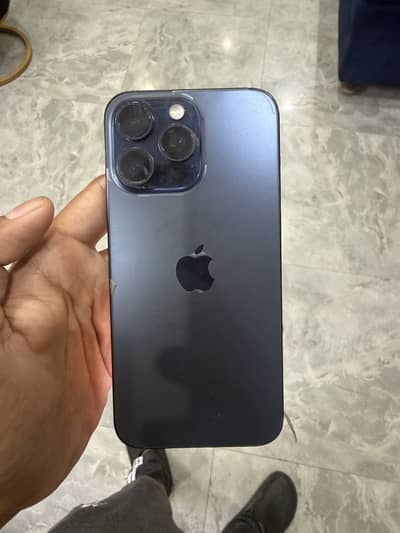 Apple iPhone 15 Pro Max