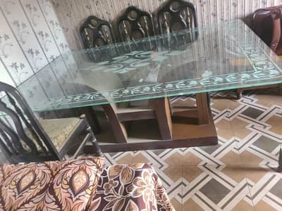 dining table and 6 chairs