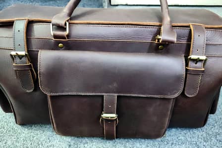 Handmade Full-Grain Cow Leather Duffle Bag – Brand New