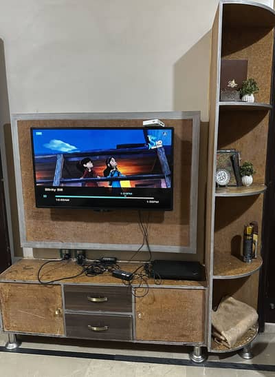 LCD Rack