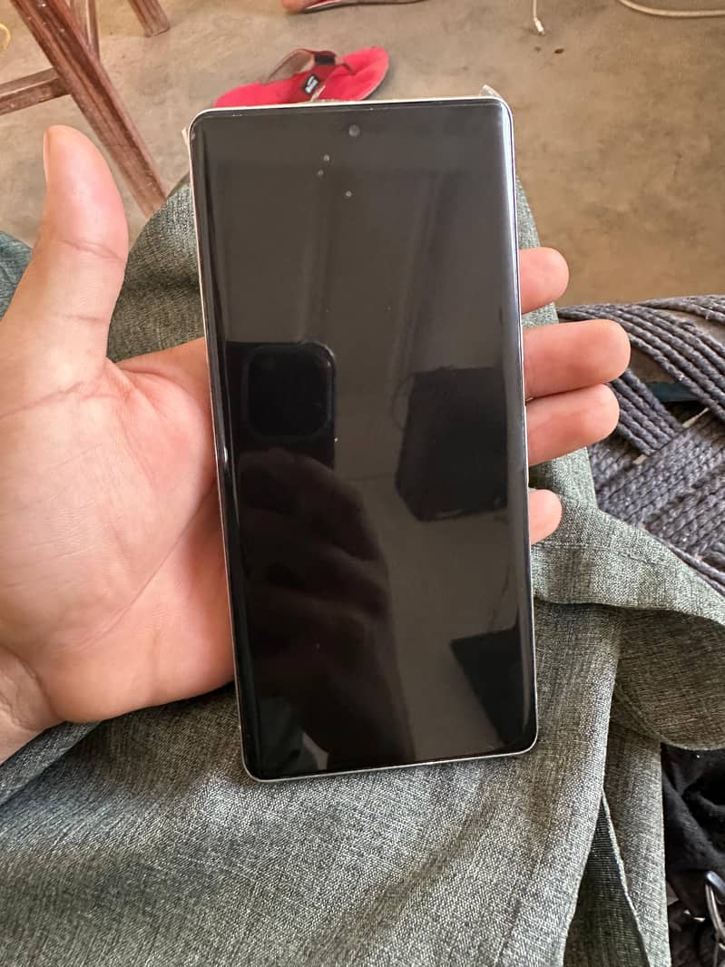Google Pixel 7 Pro 6