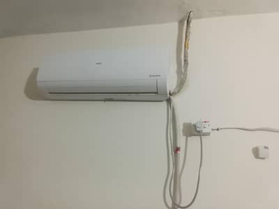 Haier used AC  2ton