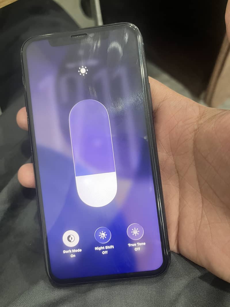 Apple iPhone 11 Pro 2