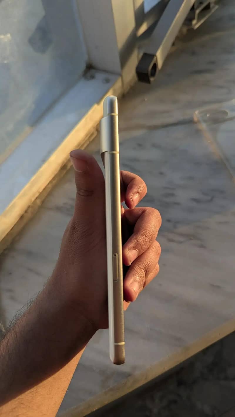 Google Pixel 7 3