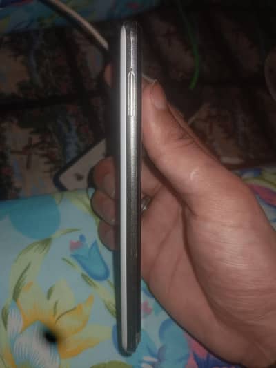 Aquas r3 neat and clean phone panel broken and touch not working