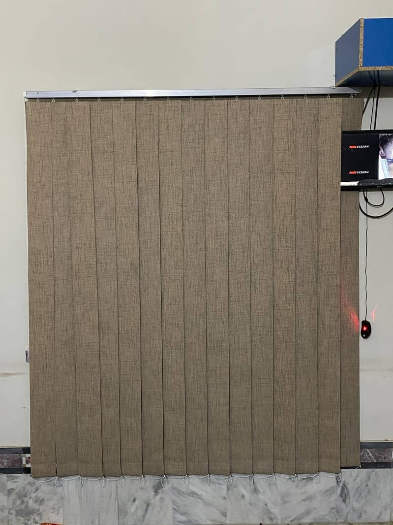 window blinds 16