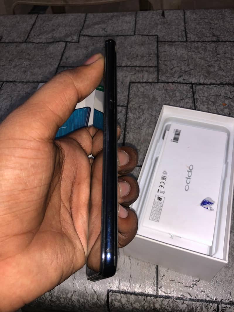 OPPO A5 0