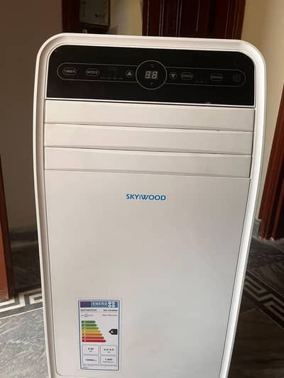 Skywood Portable AC one ton just 20 days used