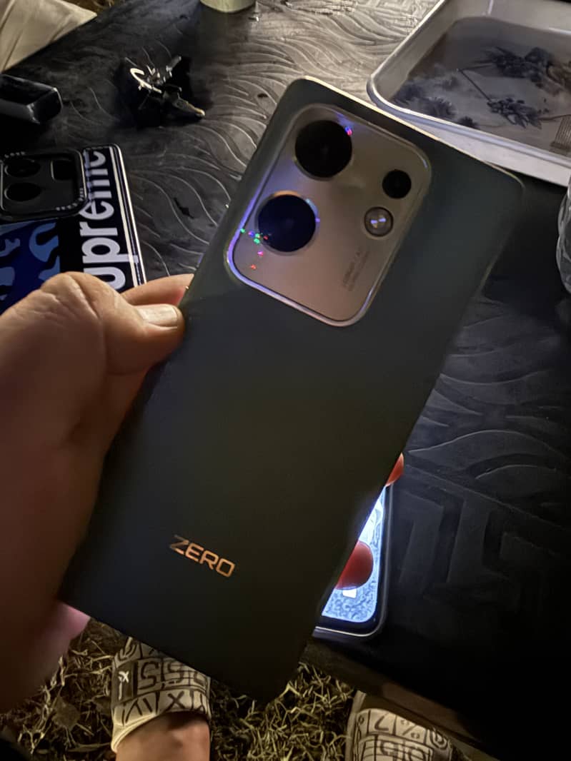 Infinix Zero 30 0