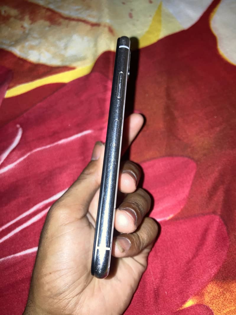Apple iPhone X 1