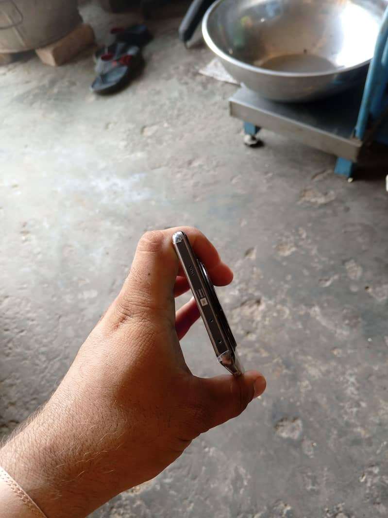 Infinix Zero 40 1