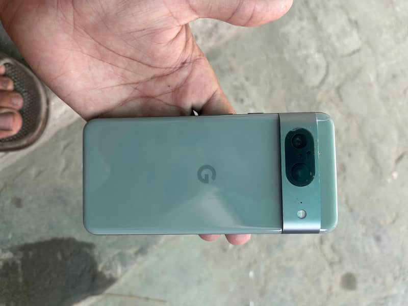 Google Pixel 8 0