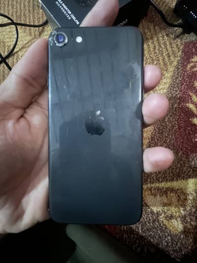 Apple iPhone SE