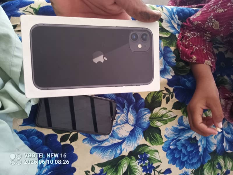 Apple iPhone 11 2