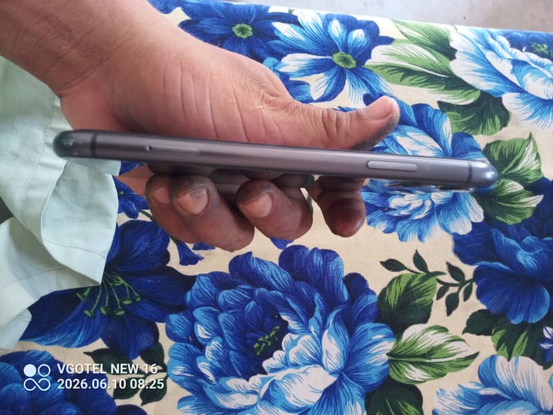 Apple iPhone 11 5