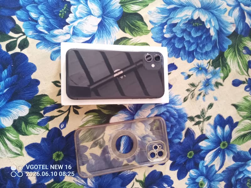 Apple iPhone 11 8