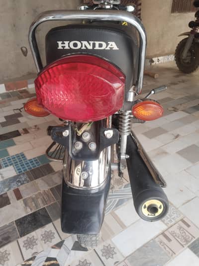 Honda 125 03084995849