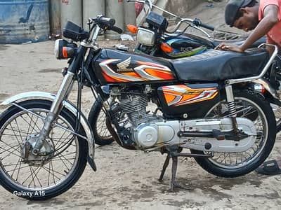 Honda CG 125 karachi number