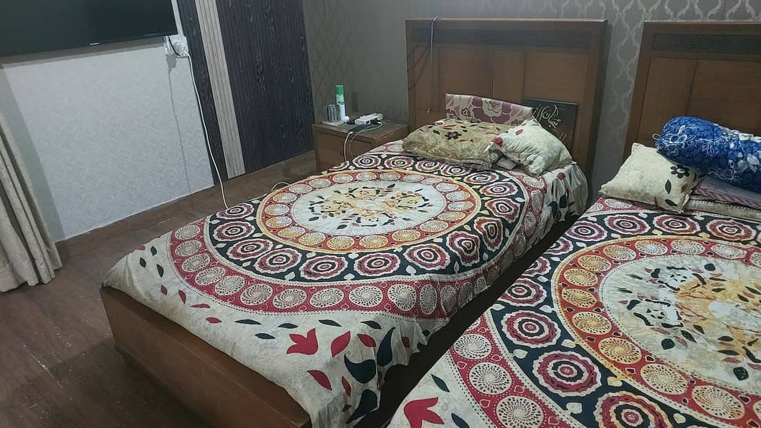 single bed ,side table 0