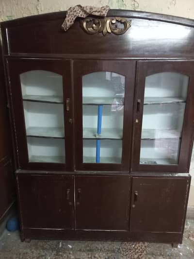 used showcase  wooden